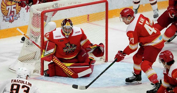 American-born Jeremy Smith Goaltends on Chinese Team