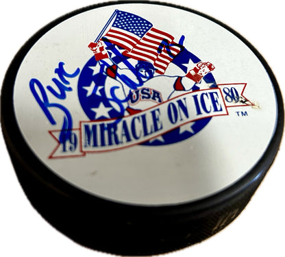 USA Hockey Miracle On Ice Hockey  Puck Signed by Billy Schneider ( Buzz Schneider )