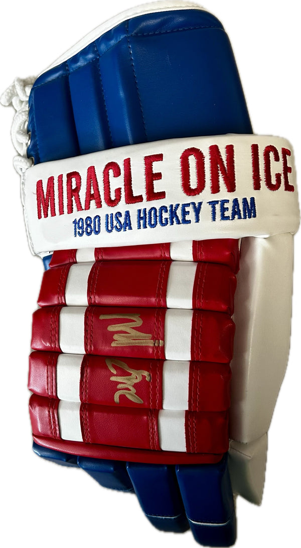 Mike Eruzione Miracle on Ice 1980 Replica Hockey Glove Hand Signed