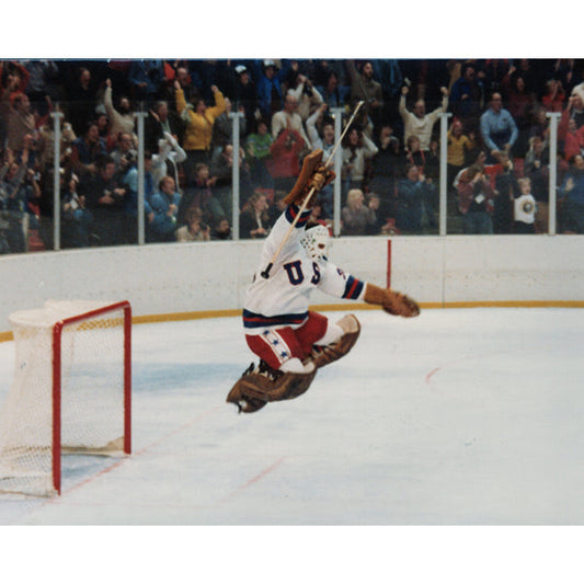 Jim Craig Miracle on Ice 1980 USA Hockey Lake Placid Gold Medal Official  5x7" Photo "at the Buzzer"